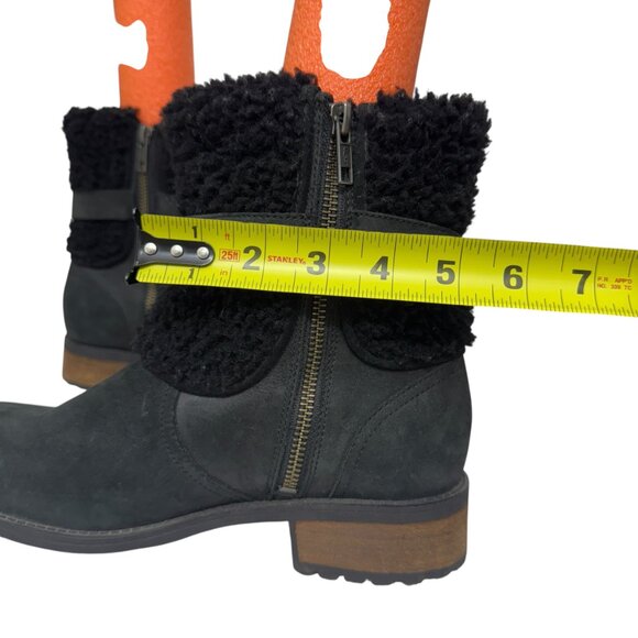 UGG Australia Blayre II Black Leather Shearling Buckle Ankle Boot women's size 8 - Picture 12 of 14